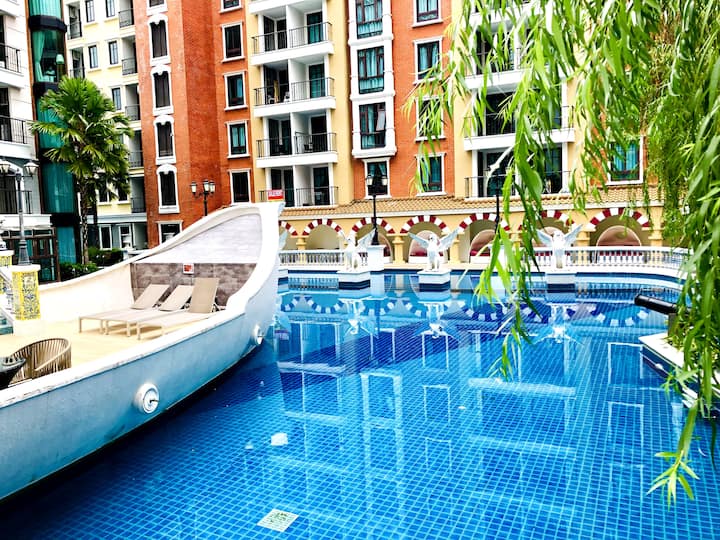 Imagen de Tranquilo, premium, 500MWiFi, piscina, gimnasio, cerca de la playa {1}