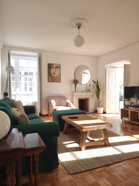 Airbnb con mejor rendimiento: Historic apartment in the Magdalena neighborhood. en Ferrol