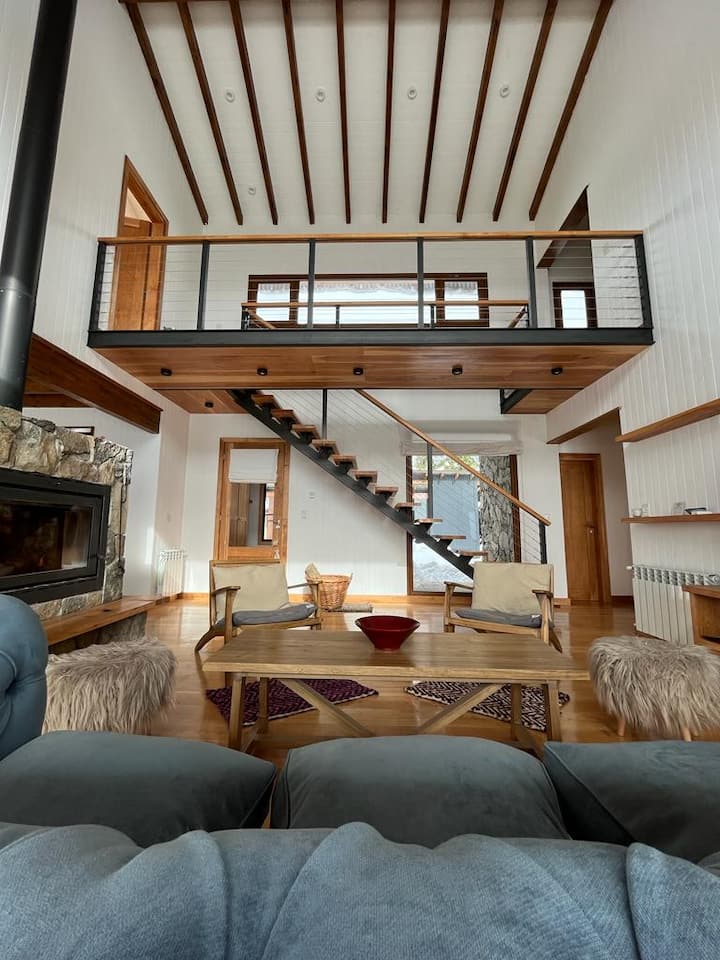 Mountain House At Vallescondido-snow Experience - Chile