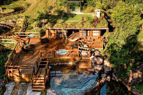 Cabana Cotia: Priscina Privativa+ Jacuzzi Aquecida