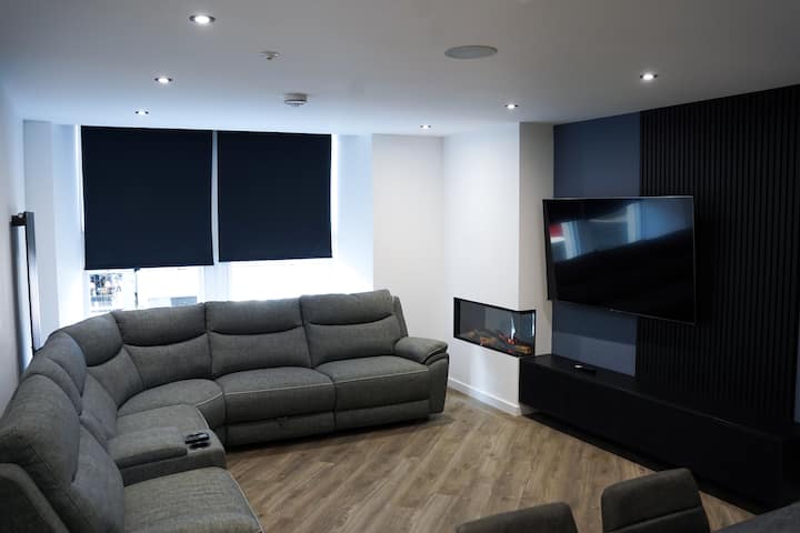 Stunning 3 Bedroom City Centre - Edinburgh