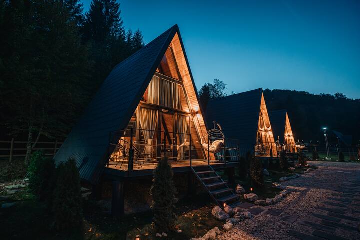 Campulung Chalet managed Airbnb listing 2