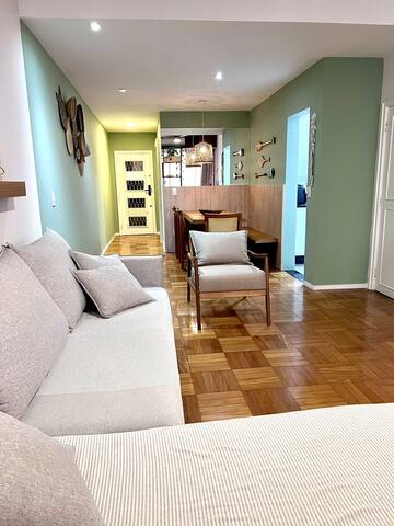 Aconchego na quadra da praia de Ipanema gallery image 3