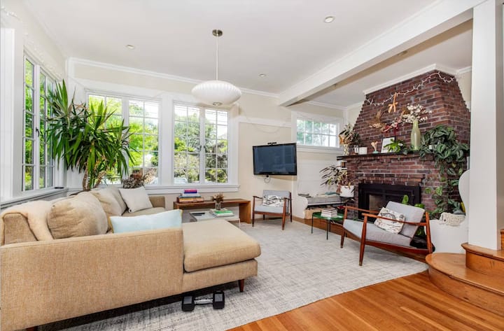 Craftsman X Modern, W/spacious Garden And Hot Tub - Alameda, CA