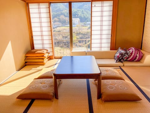 [MeTeL] You can catch a spectacular Fuji from the window.Renovated First Class Rentals