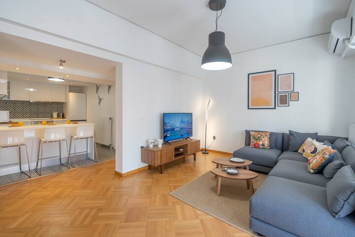 Platinum Acropolis View – 3 BD Apartment gallery image 2