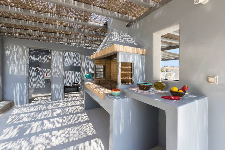 Wild Rock Deluxe Villa gallery image 4