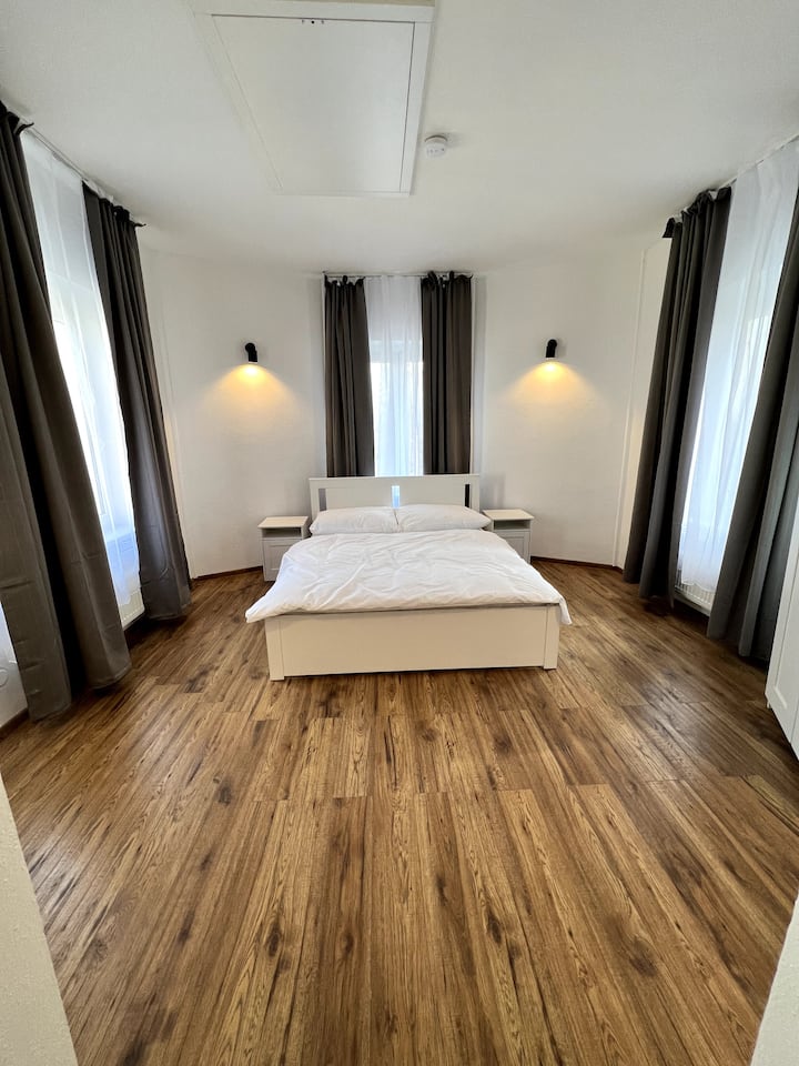 Apartmán V Hotel Cafesokolove - Sokolov