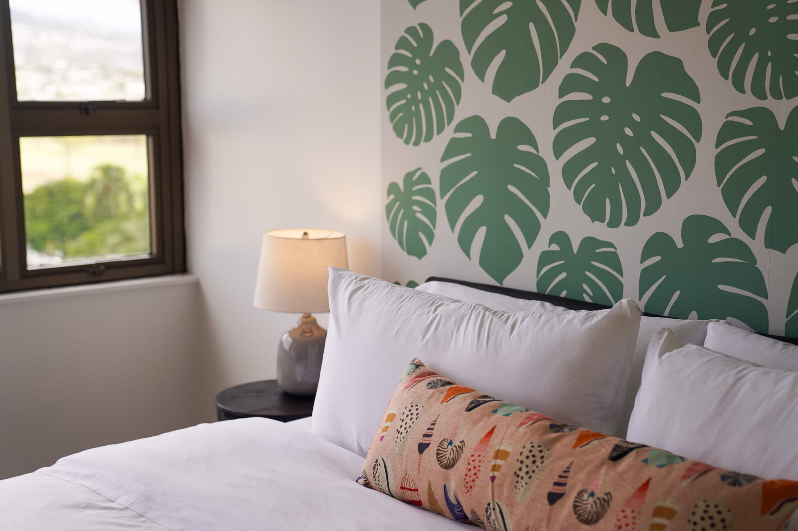 Condo in Honolulu · ★4.97 · 1 bedroom · 2 beds · 1 private bath - Image 22