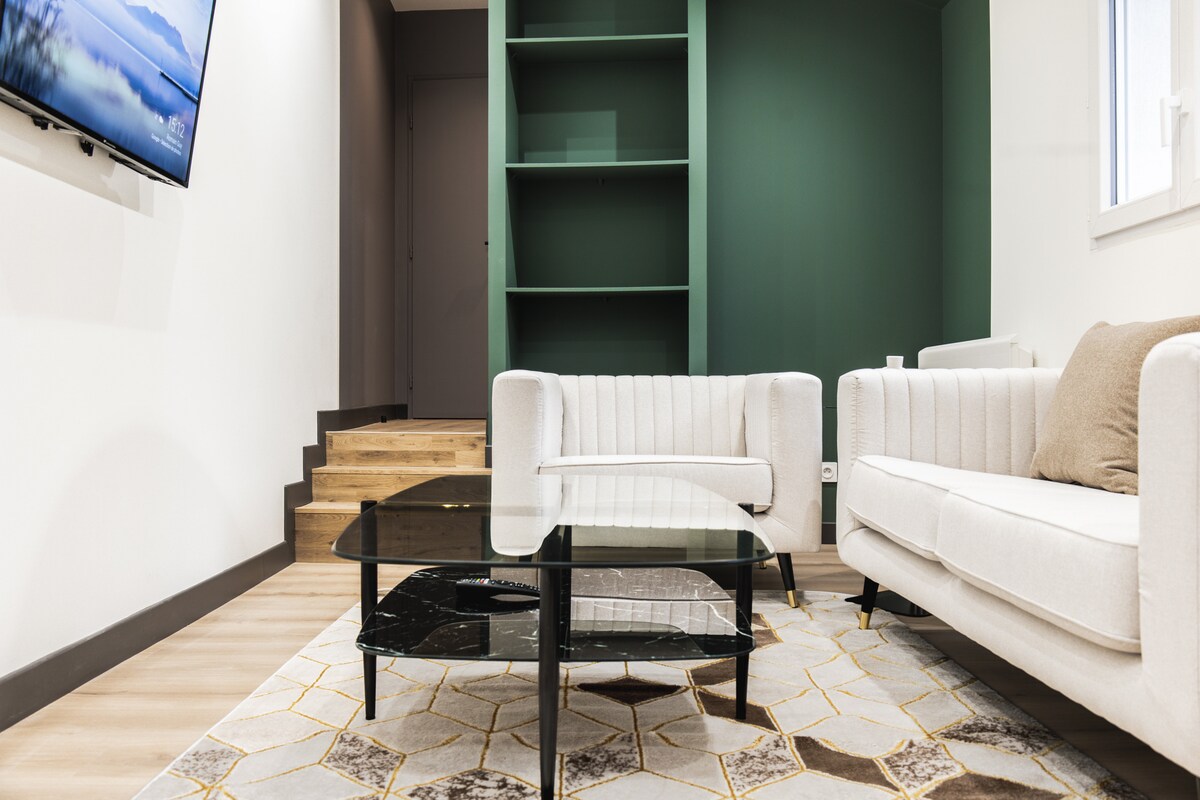 Airbnb performant: Elegance & Calm: Centre/Station/Gastronomy City à Faubourg Raines