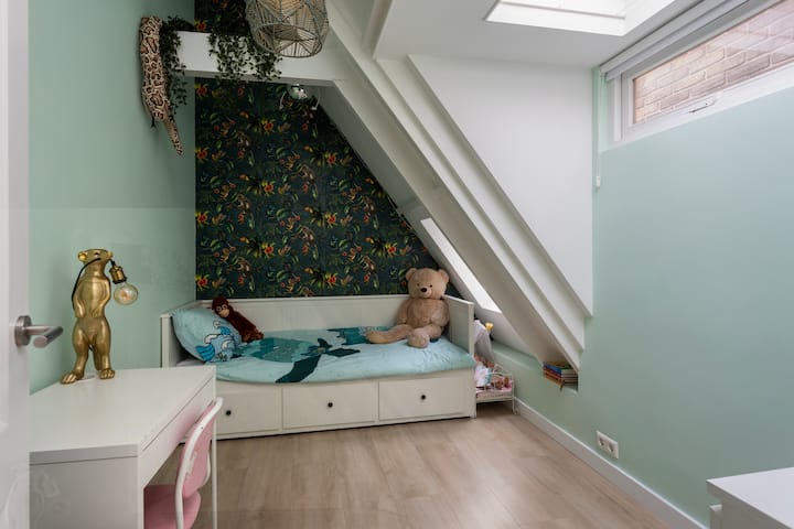 Dječja soba s krevetom na razvlačenje 
