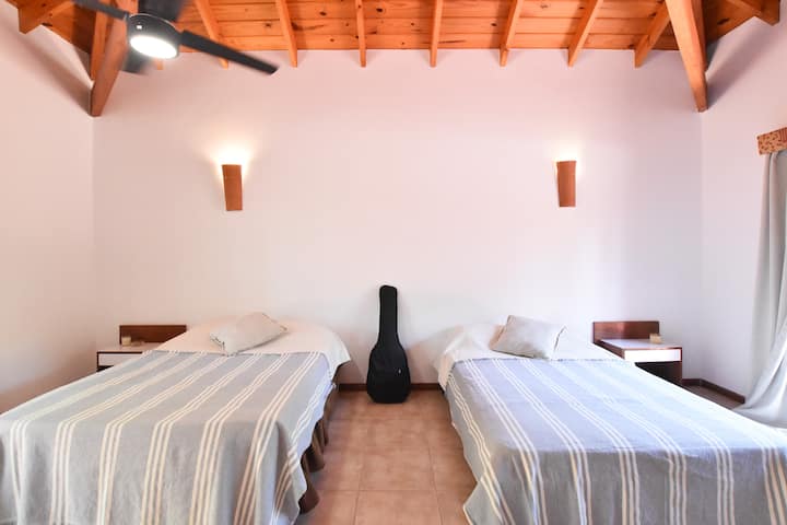 Ეს საძინებელი ჩართულია მხოლოდ იმ შემთხვევაში, თუ 6-ზე მეტი სტუმარია