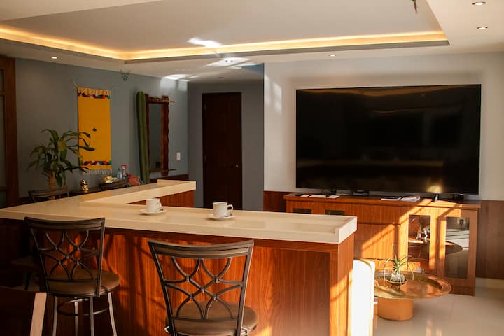 Cozy & Central Home * Pet Friendly * Wifi | Views. - Oaxaca