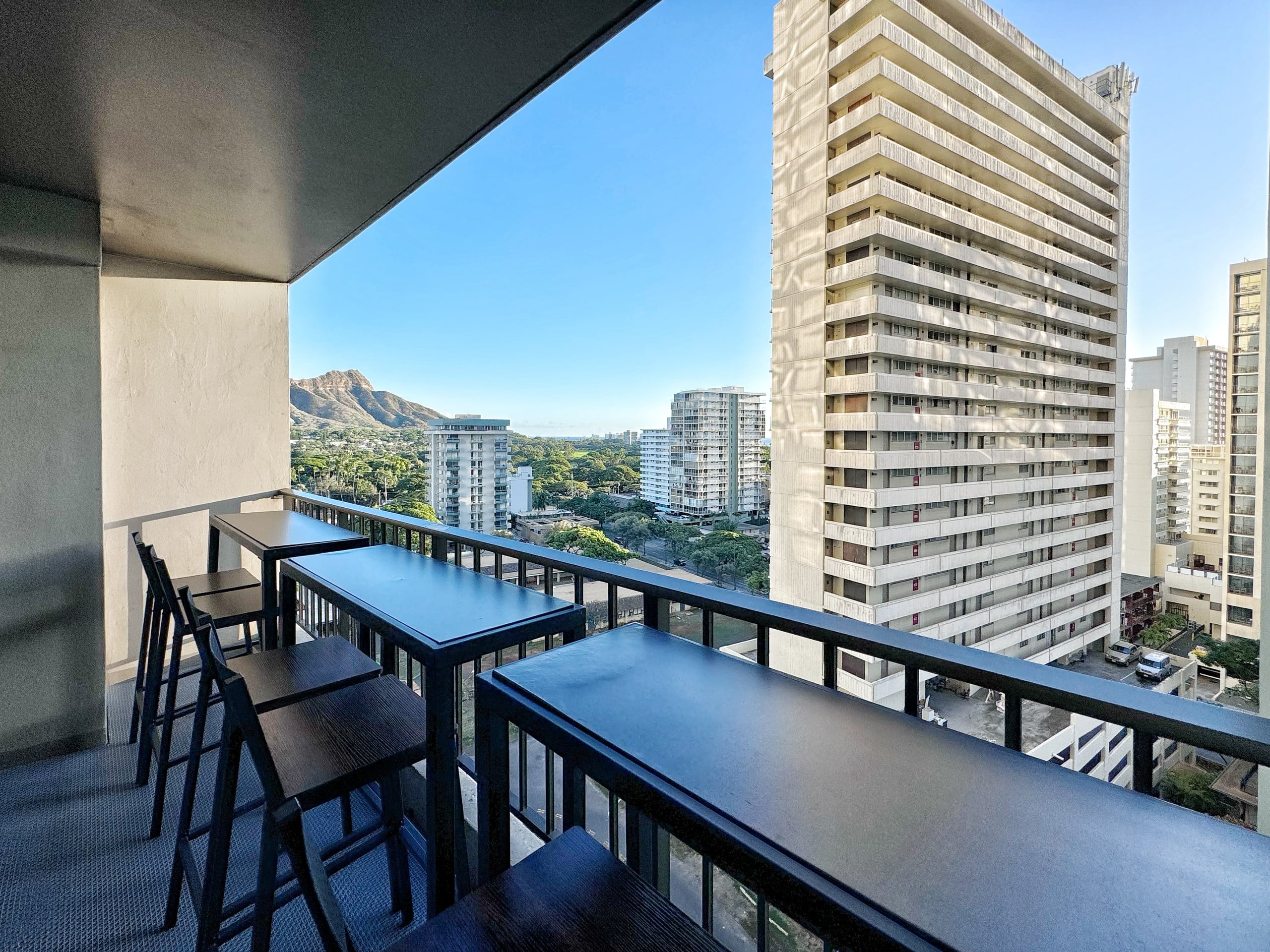 New! Mid-Century Island Style 1BR Condo~ - Image 52