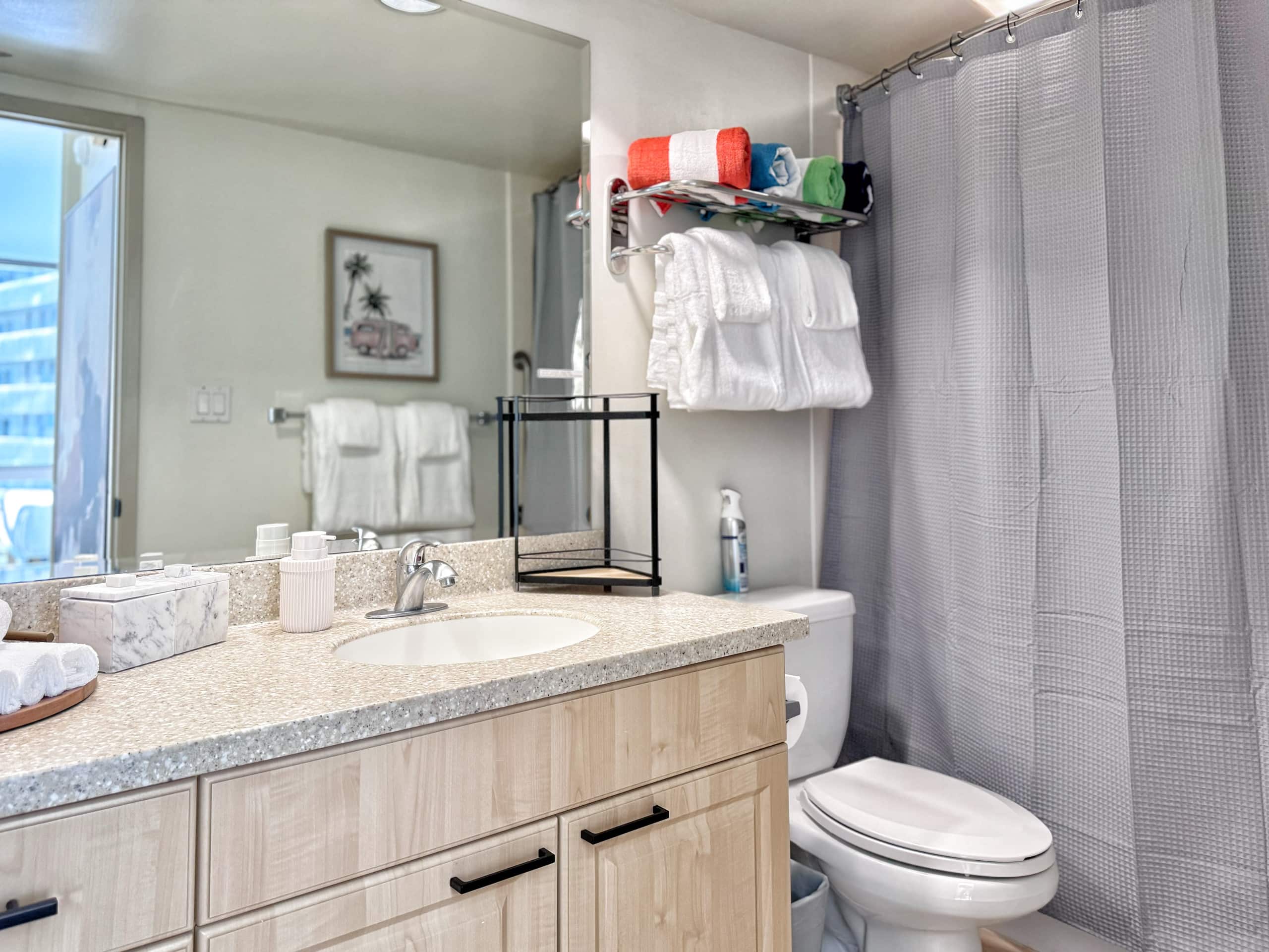 New! Mid-Century Island Style 1BR Condo~ - Image 46