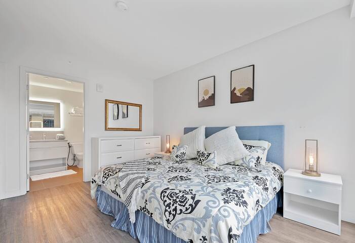 Modern Apartment Fenway