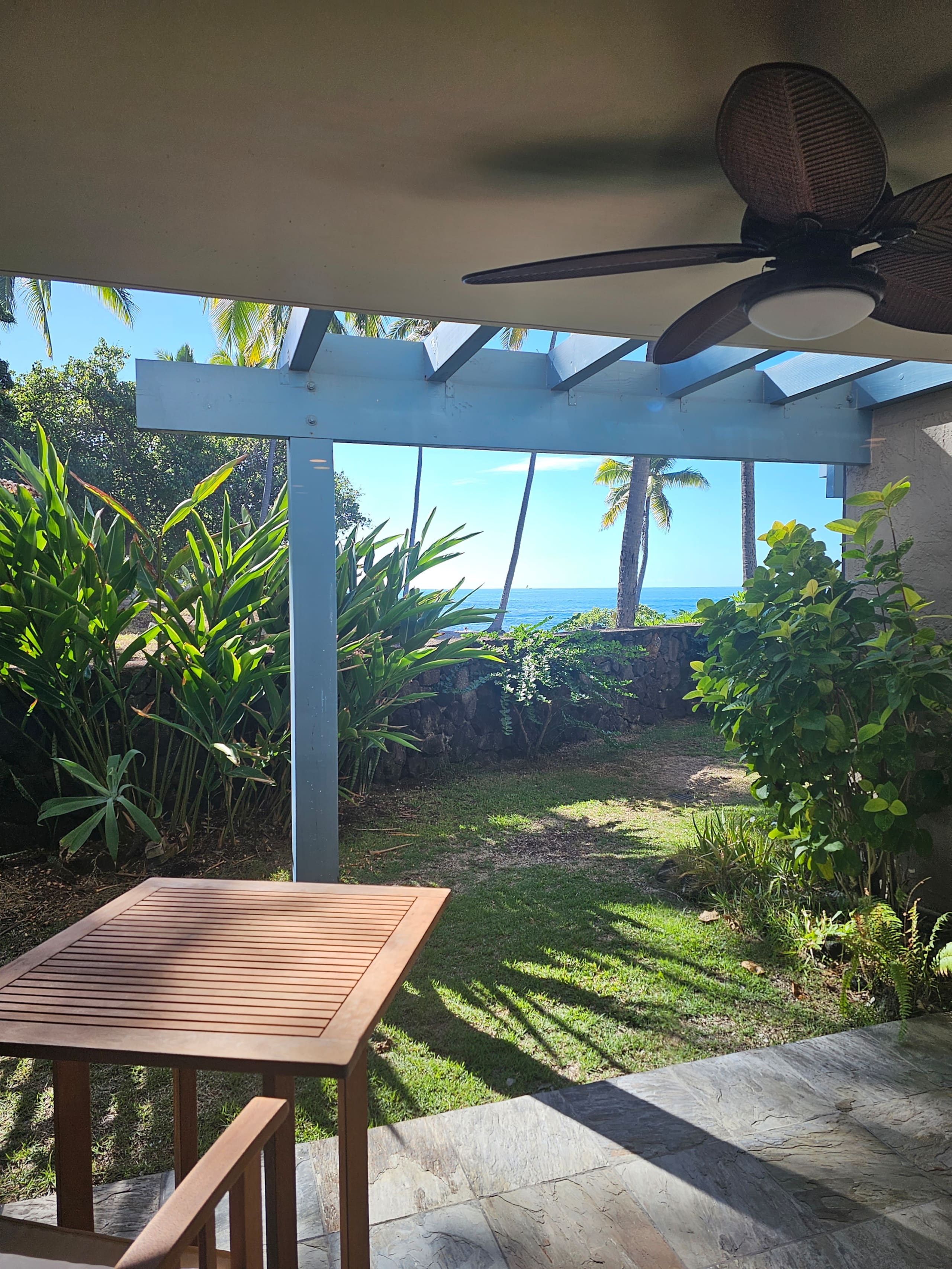 Condo in Kailua-Kona · ★4.95 · 1 bedroom · 2 beds · 1 private bath - Image 29