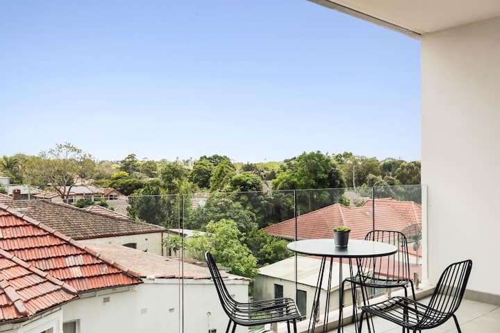 Modern 2bd In Trendy Inner West. - Camperdown