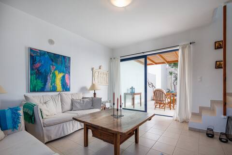 Anatoli 14 with common pool, Plakoti Village