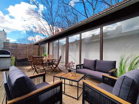 Design apartment house for up to 12