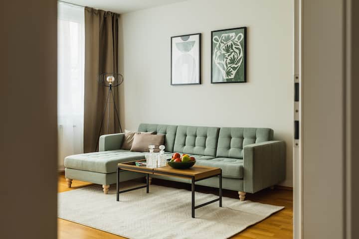 Deluxe 3bdr Apartment W/terrace & Free Parking - Slovaquie