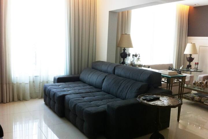 Luxo Leblon melhor ponto gallery image 5