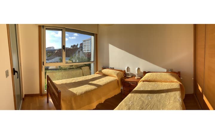 chambre  avec 2 lits simples