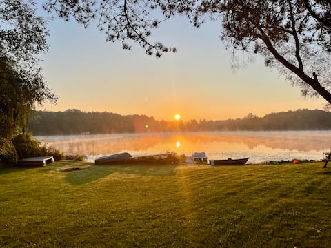 Vietnam-Inspired Lake Retreat, Fenton