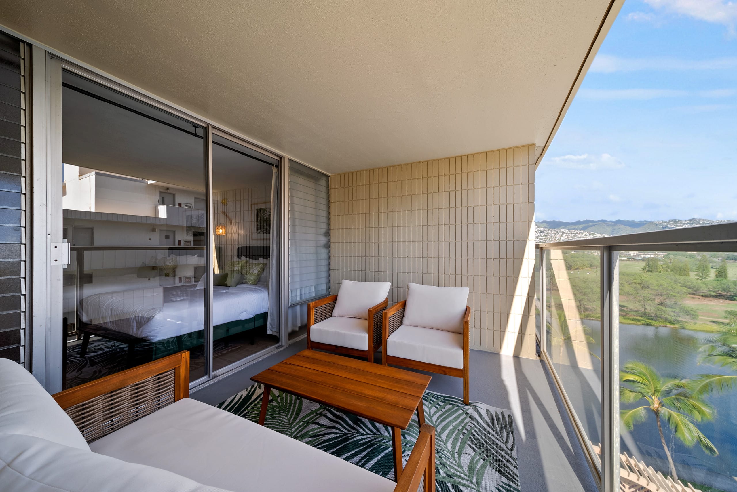 Clean & Stylish Studio in Waikiki - Image 15