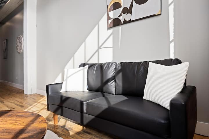 Cooperage 214 | Chic Loft Near Osf | Peoria - 皮奧裡亞