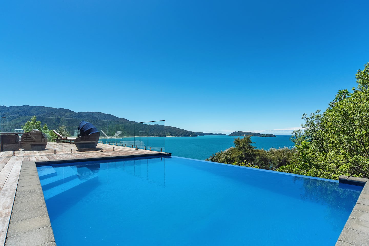 Tokongawa Retreat - Views, Pools, Serenity! 1