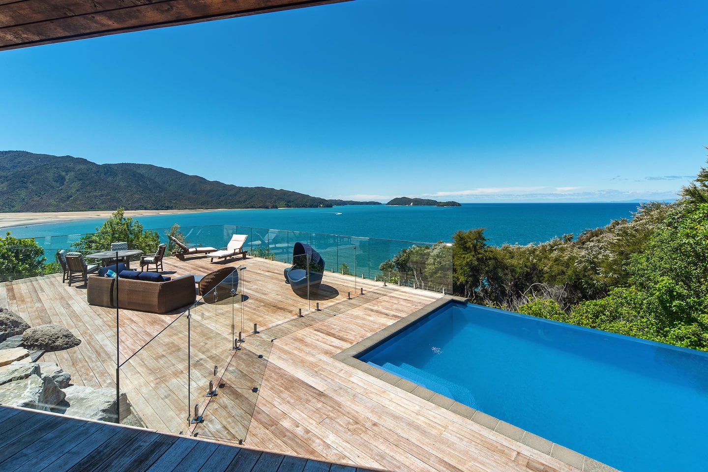 Tokongawa Retreat - Views, Pools, Serenity! 3