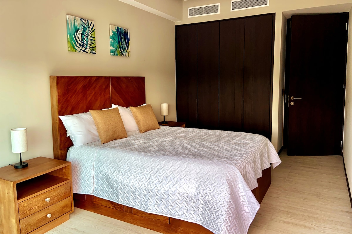 Спалня №2 с двойно легло