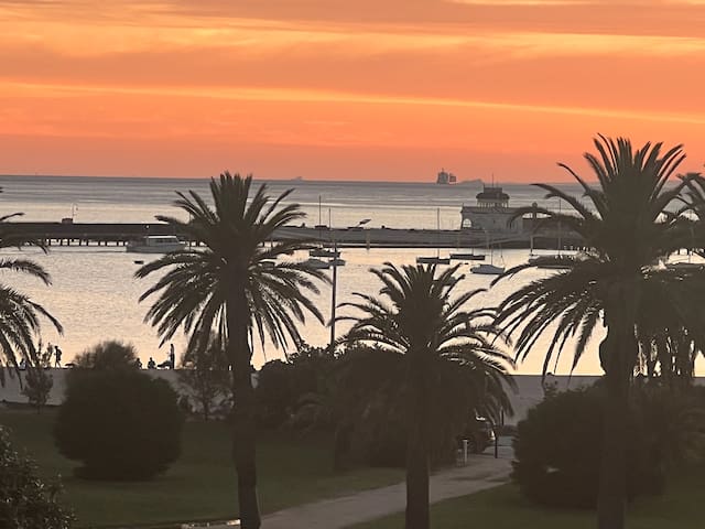 Sub Penthouse – St Kilda West gallery image 4