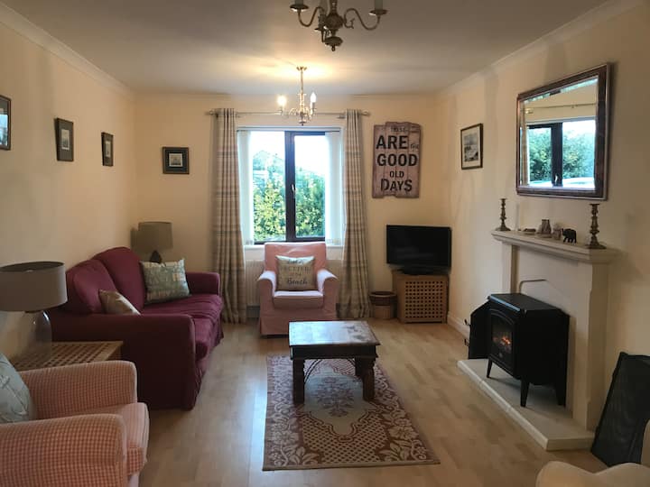 Light Filled Coastal Bolthole! - Port Gaverne