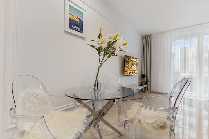 LAM Apartments managed Airbnb listing 3