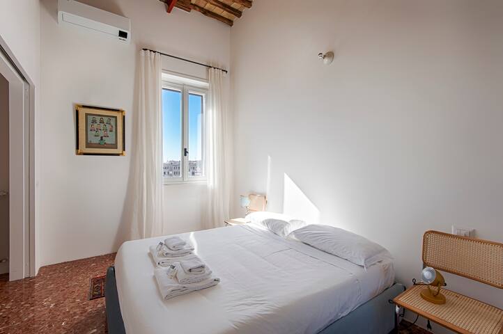 Breathtaking Penthouse. Rooftop Terrace gallery image 2