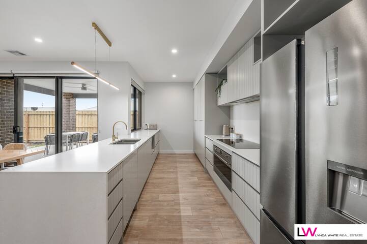 Indented Heads Beach House gallery image 2