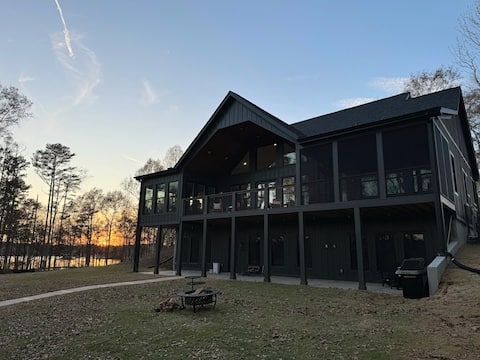 Casa Negra Clemson