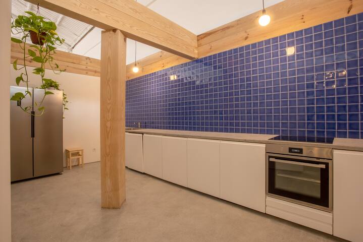 Ulisseia | Large Groups, Families & Events gallery image 5