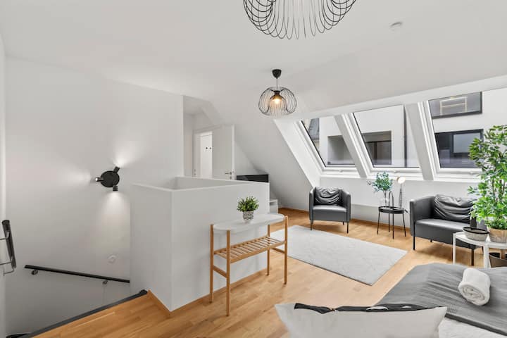 סלון ואזור שינה