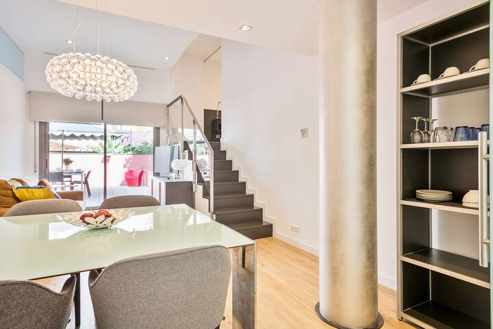 Family Apartment with Terrace Lugaris Rambla gallery image 5