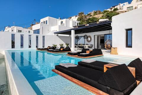 Psarou Black Villa II