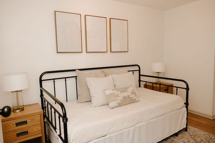 საძინებელი 3