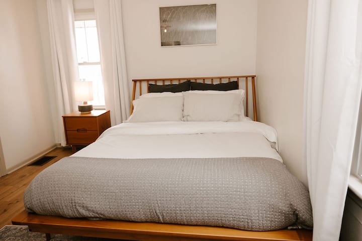 საძინებელი 2