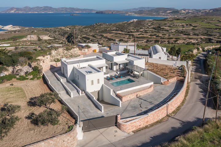 Thiopetra Villa(Pumise)