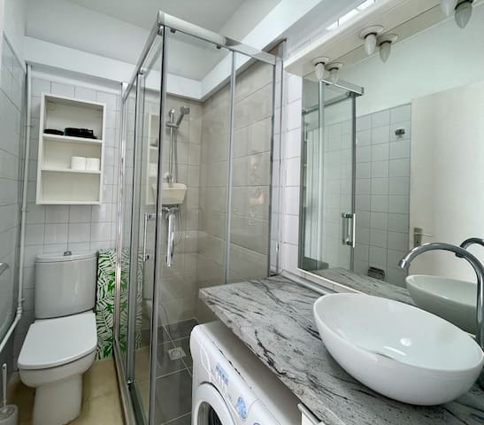 Canary4U managed Airbnb listing 1