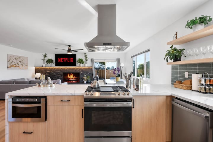 Photogenic and IG worthy SD home mins 2 Everything gallery image 3