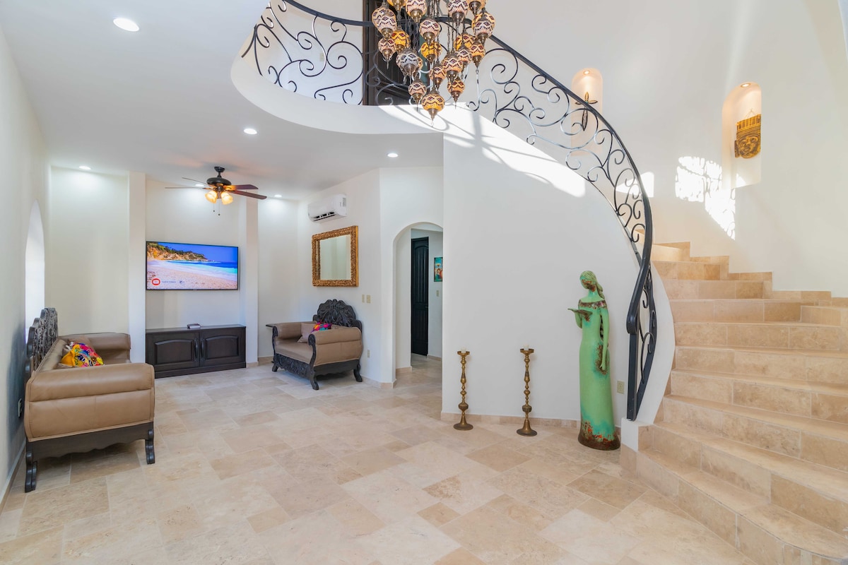 Successful Airbnb property: Momo's Casa in Loreto