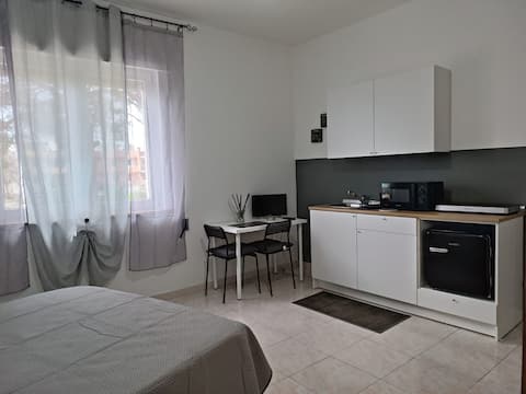 "Cave 2-Asimègno" Studio Apartment